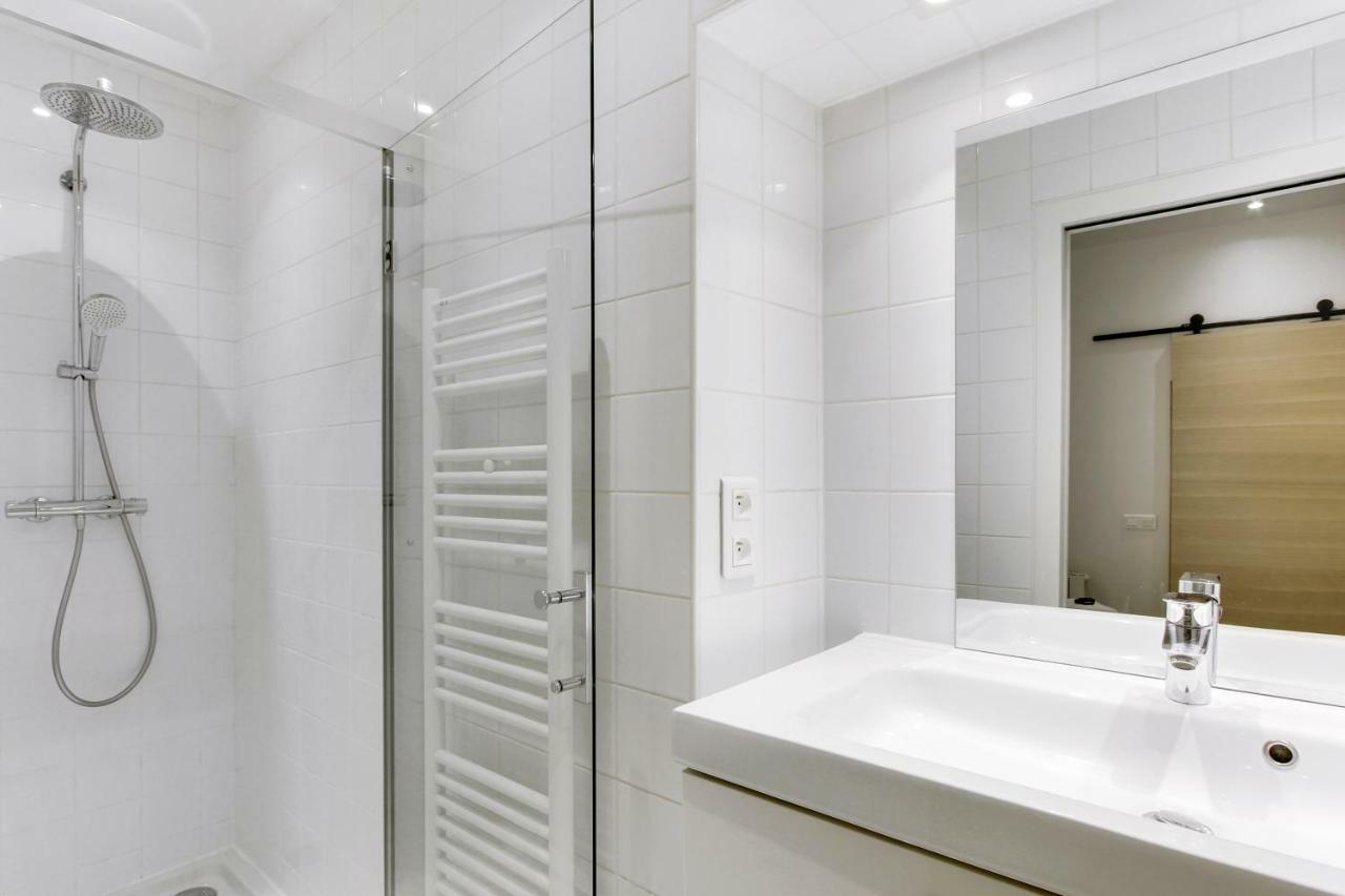 Pick A Flat'S Apartment In Batignolles - Passage Cardinet Paris Luaran gambar